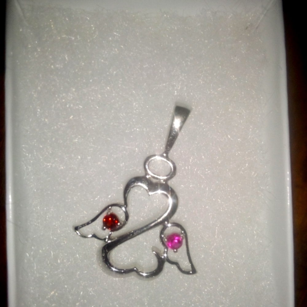 Kay's open heart pendant